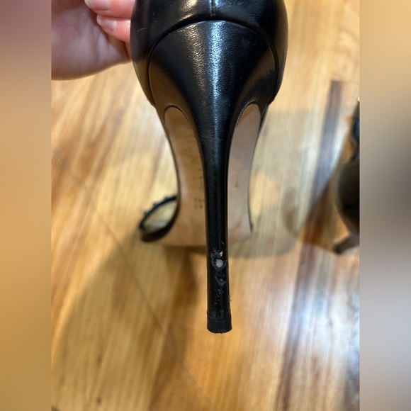 Stuart Weitzman nudist heels with black studs - Picture 13 of 16